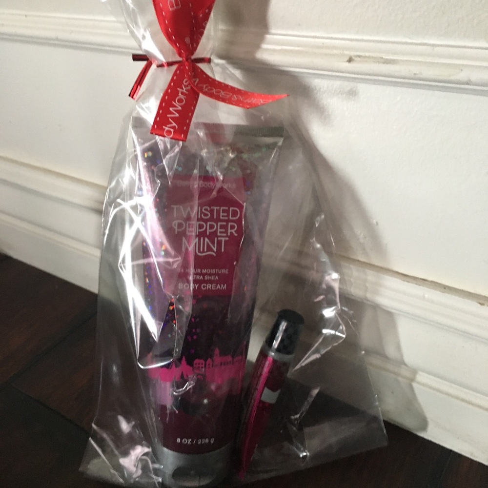 Bath & Body Peppermint gift bag